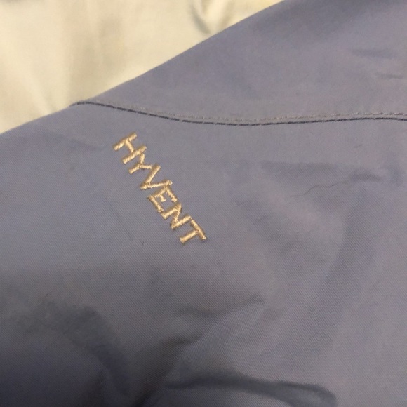 Girls The North Face Hyvent Rain Jacket - Picture 9 of 9